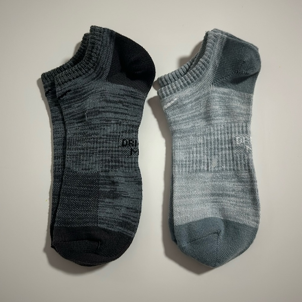 (2pairs) Nike Dry Fit socks